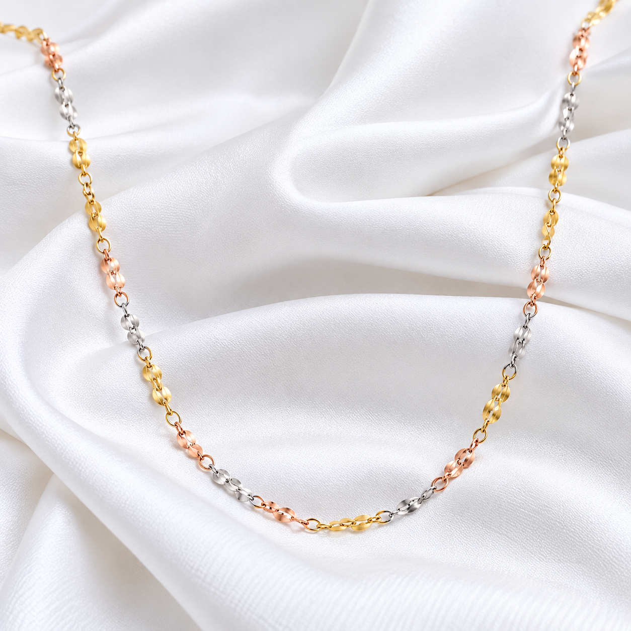 STERLING SILVER LADIES LOCKET – Samgmeshwar Jewellers